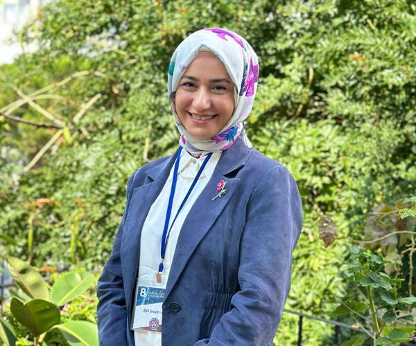Psikolog ve sosyolog Elif İmamoğlu
